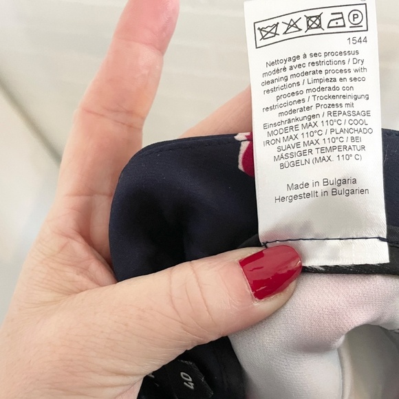 Tara Jarmon Trouser Pants Paulette Midgnight Blue Red Hearts print Pockets Sz 40 - Picture 14 of 15